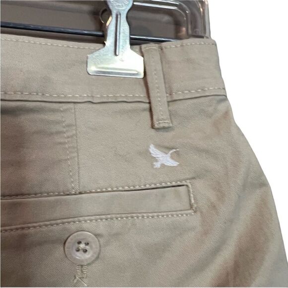 NWT! Eddie Bauer beige boyfriend slim fit pants - Picture 3 of 13